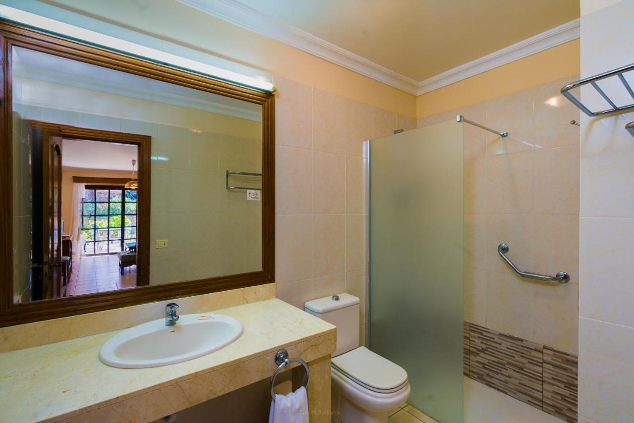 Apartamentos Punta Marina Вале Гран Рей Екстериор снимка