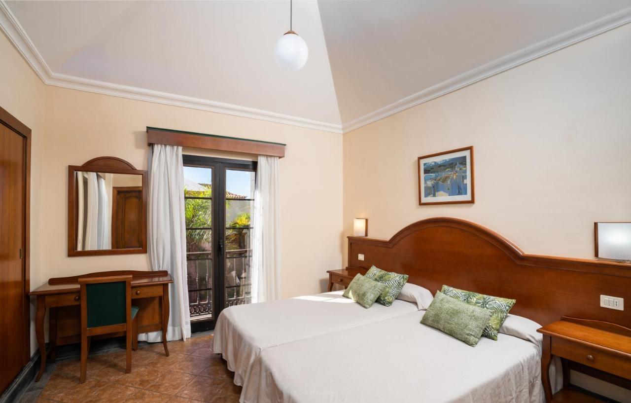 Apartamentos Punta Marina Вале Гран Рей Екстериор снимка