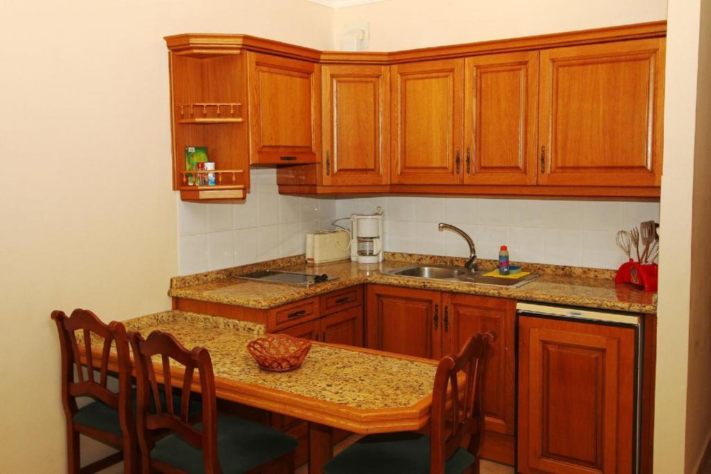 Apartamentos Punta Marina Вале Гран Рей Стая снимка